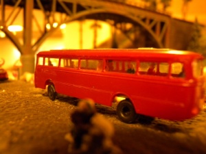 Figurer inpulade i bussen!